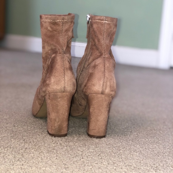 Steve Madden Suede Elory Bootie - Picture 3 of 8